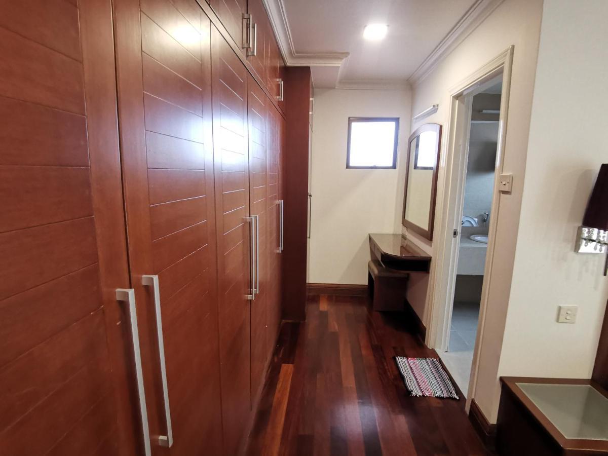 Apartamento de 362 m² en Distrito Central de Negocios, con 3 habitación Kota Kinabalu Exterior foto