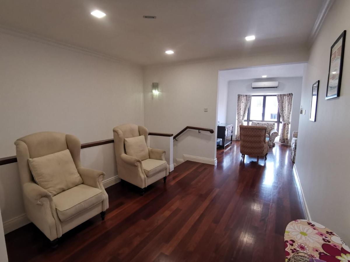 Apartamento de 362 m² en Distrito Central de Negocios, con 3 habitación Kota Kinabalu Exterior foto