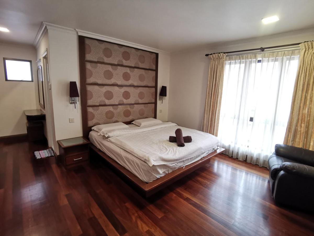 Apartamento de 362 m² en Distrito Central de Negocios, con 3 habitación Kota Kinabalu Exterior foto